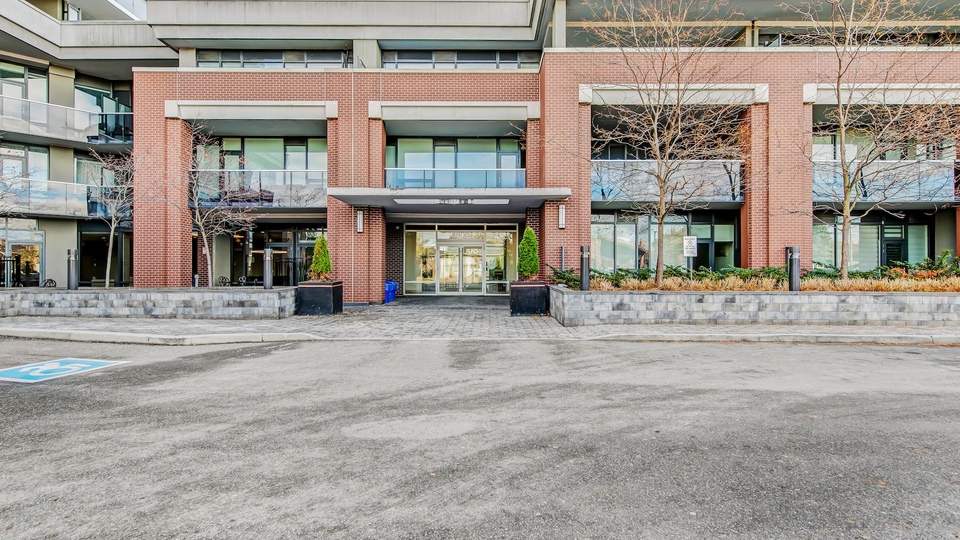 4800 Highway 7, Woodbridge, ON, Canada Unit/Suite #117