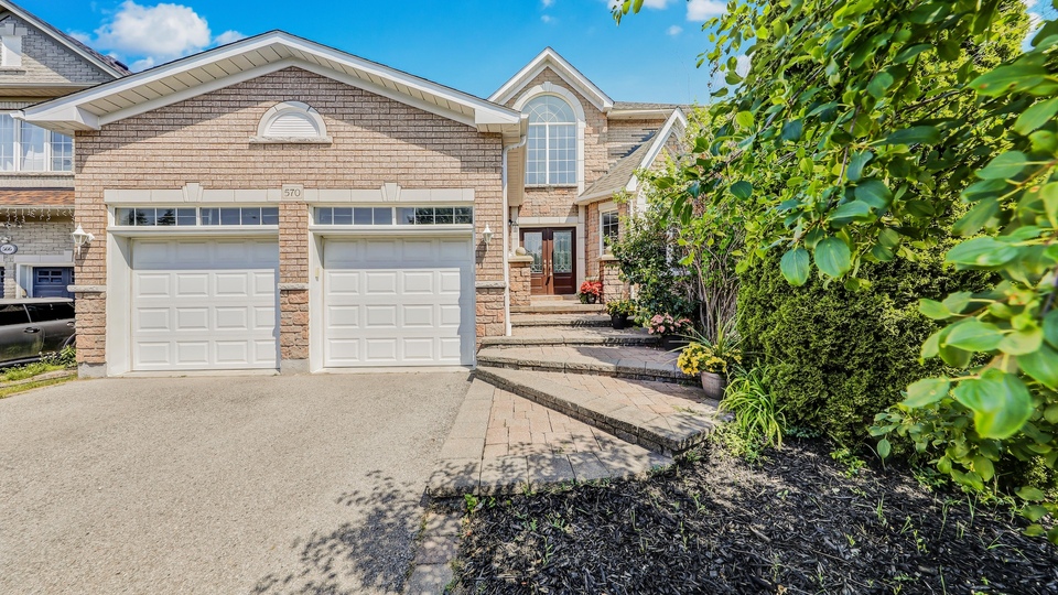 570 Blackwood Boulevard, Oshawa