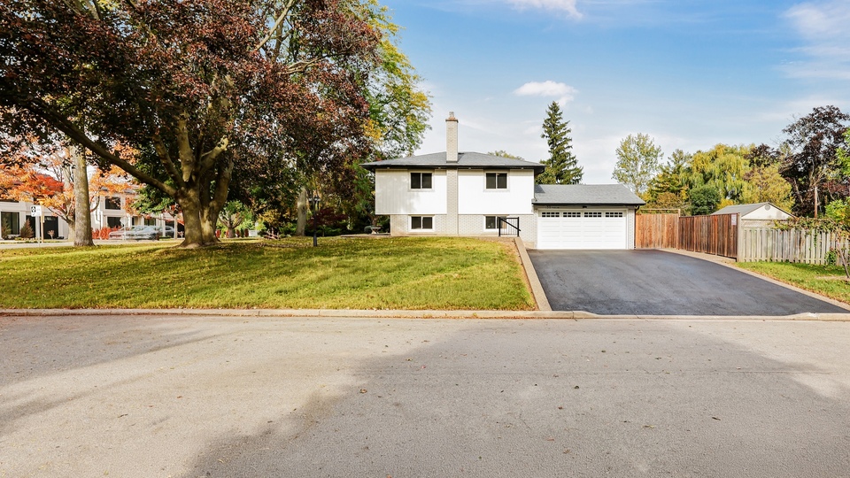 139 Third Line, Oakville