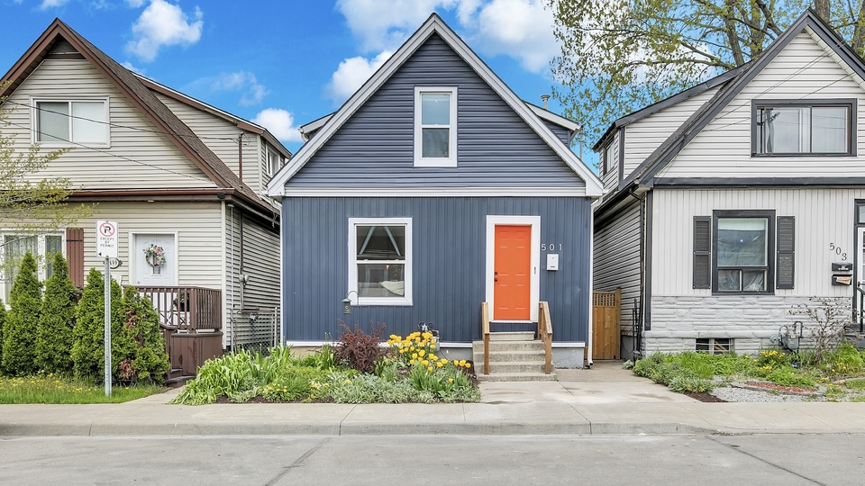 501 Ferguson Avenue North, Hamilton
