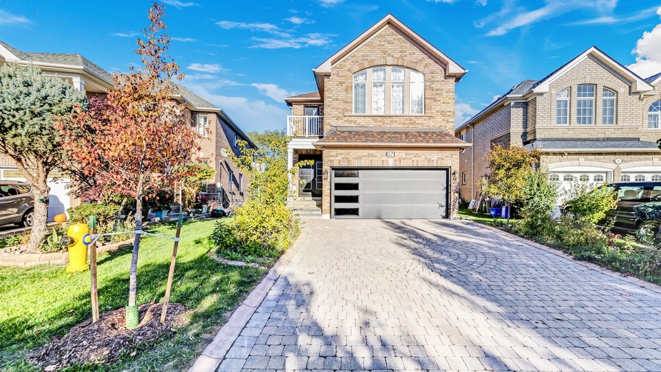 57 Calera Crescent, Woodbridge
