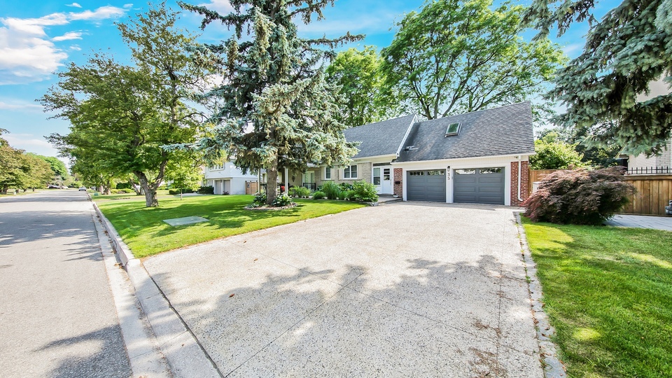 35 Ridgehill Drive, Brampton