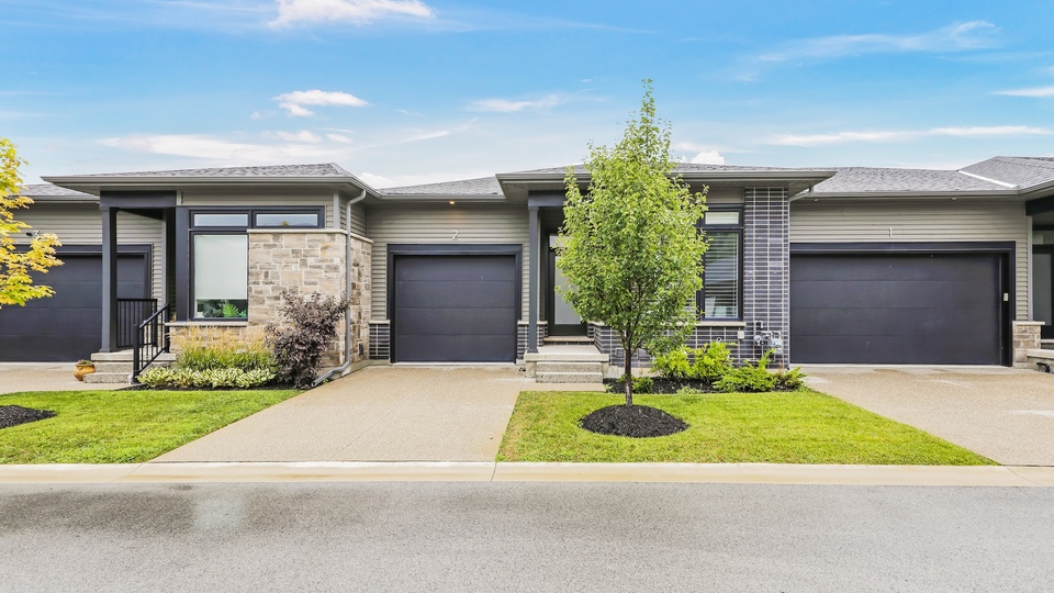 8974 Willoughby Drive, Niagara Falls
