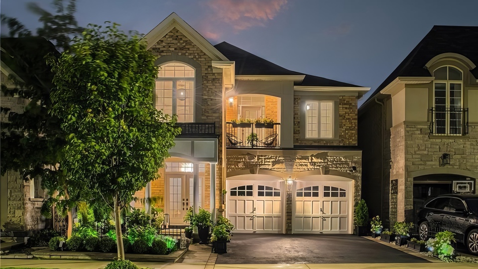 3342 Moses Way, Burlington