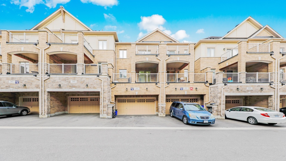 503 Dundas Street East, Oakville