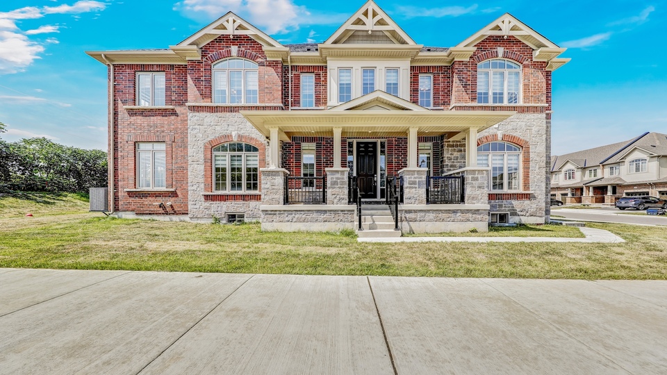 226 Broadacre Drive, Kitchener