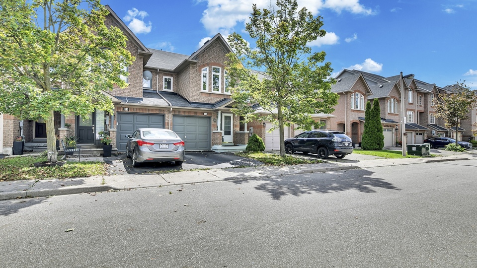 35 Tania Crescent, Vaughan