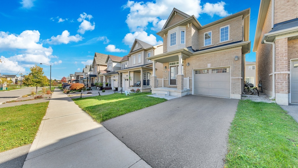 32 McCargow Drive, Haldimand