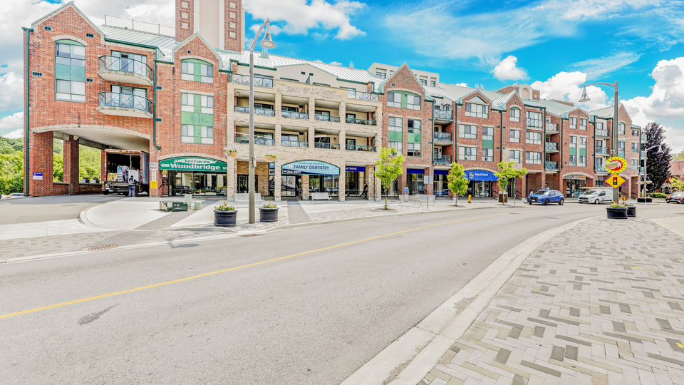 121 Woodbridge Avenue, Vaughan, ON, Canada Unit/Suite #221