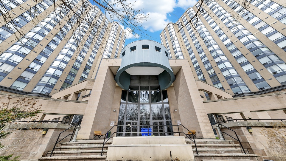 3 Hickory Tree Road Unit/Suite #Unit 102