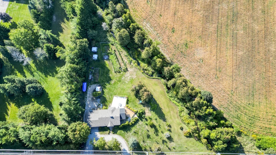 1905 Lockhart Road, Innisfil